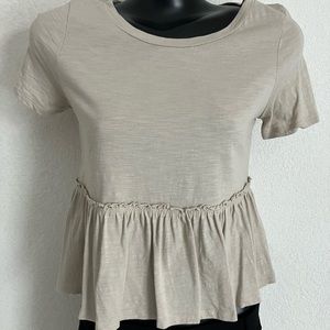 Coco Jaimeson PEPLUM short sleeved top size: XS EUC!
